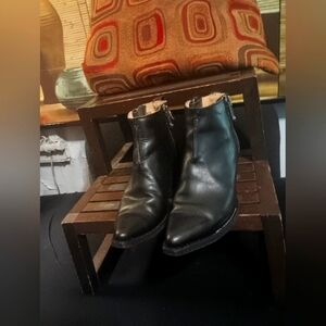 Vintage ladies short western boots